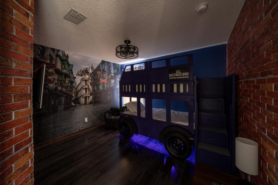 Bed, Bedroom