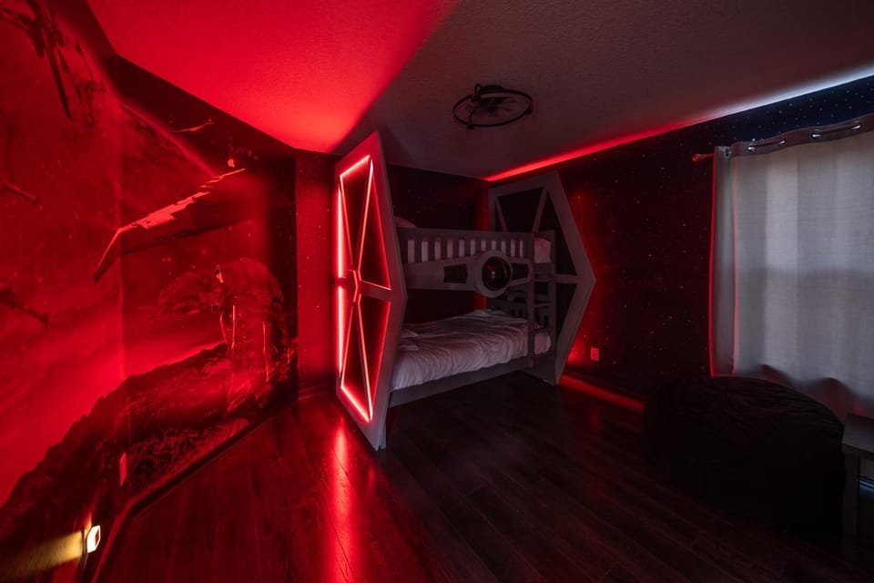 Bed, Bedroom