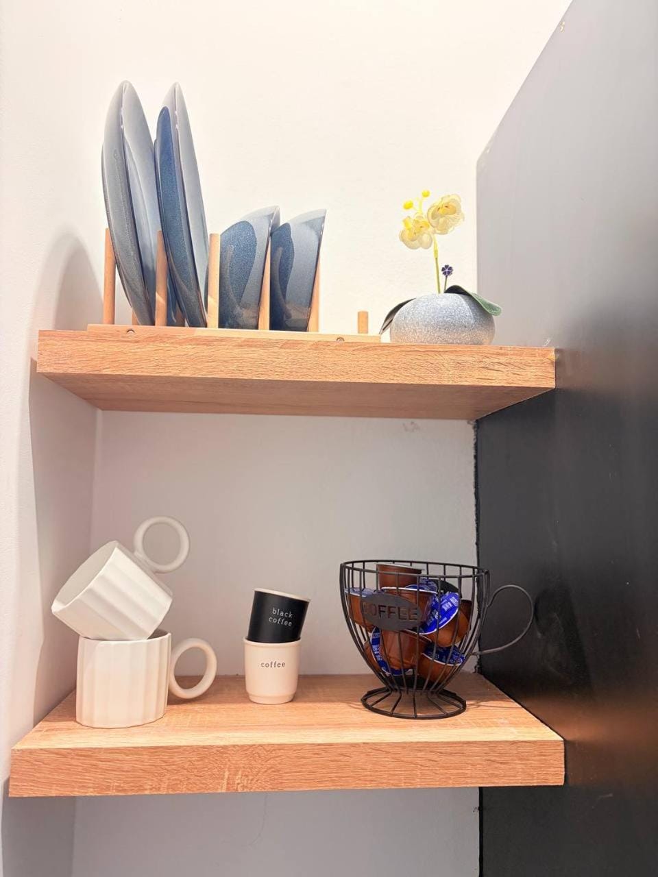 Coffee/tea facilities, Kitchen or kitchenette