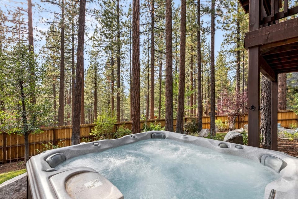 Day, Natural landscape, Hot Tub
