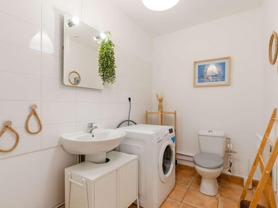 Appartement à deux pas de la plage - 4 pers. - FR-1-409-301 Apartment in Gruissan