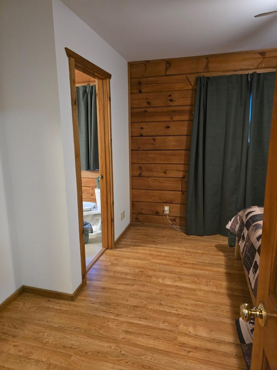 Green Bear Cabin Cabin in Warrens