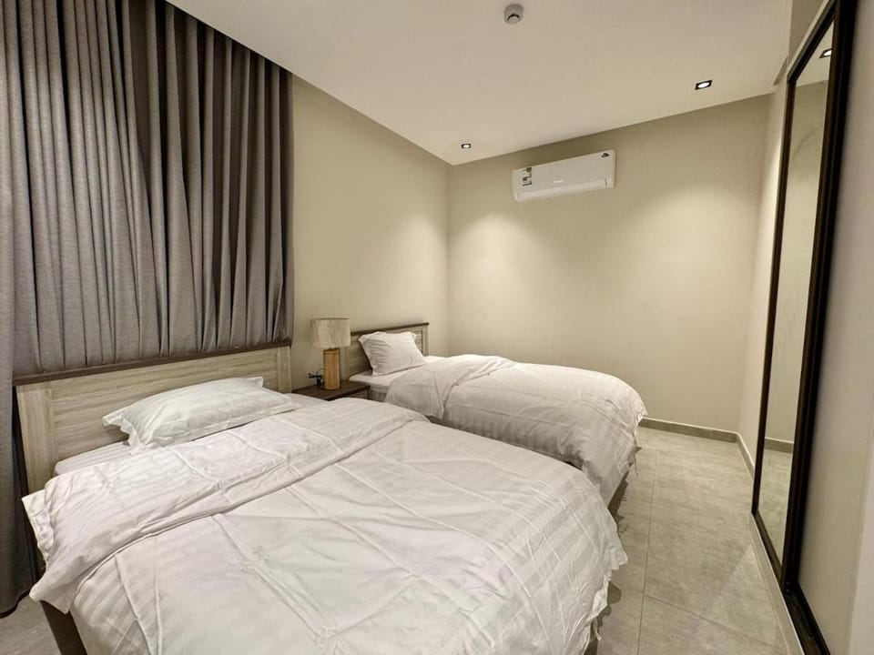 شقة فندقية في حي المحمدية وصول ذكي Apartment in Riyadh