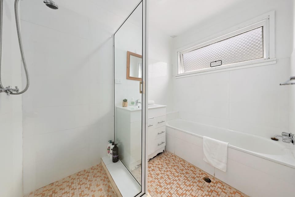 Shower, Bathroom, Bath