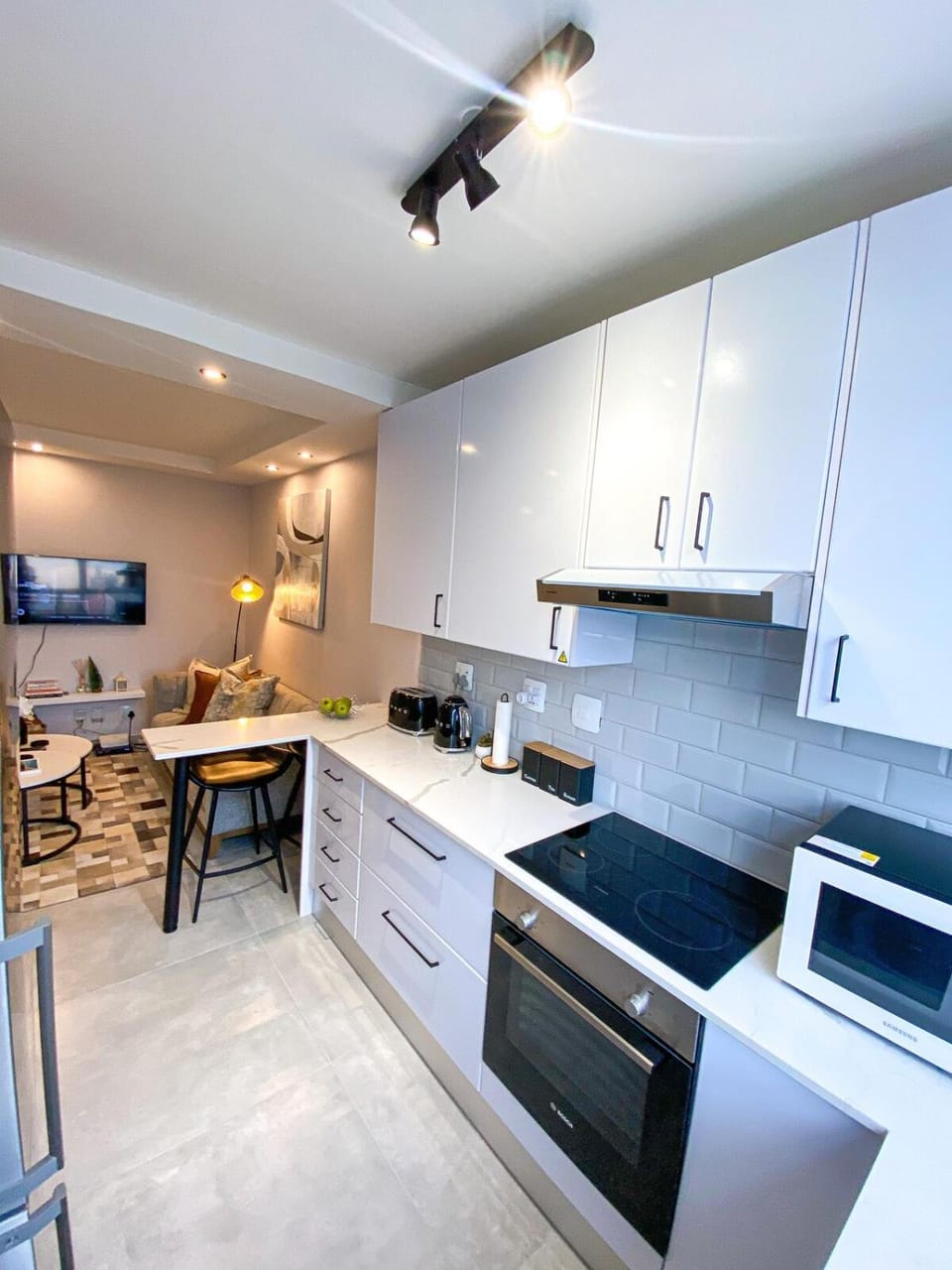 Morden sea point gem Wi-Fi & AC Apartment in Sea Point