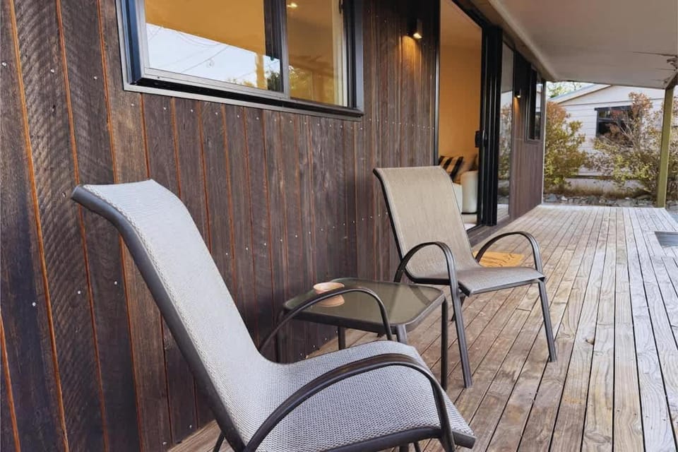 Glenbrook Cottage Twizel - Walk to Town, Sleeps 6, Wi-Fi, Pets OK House in Twizel