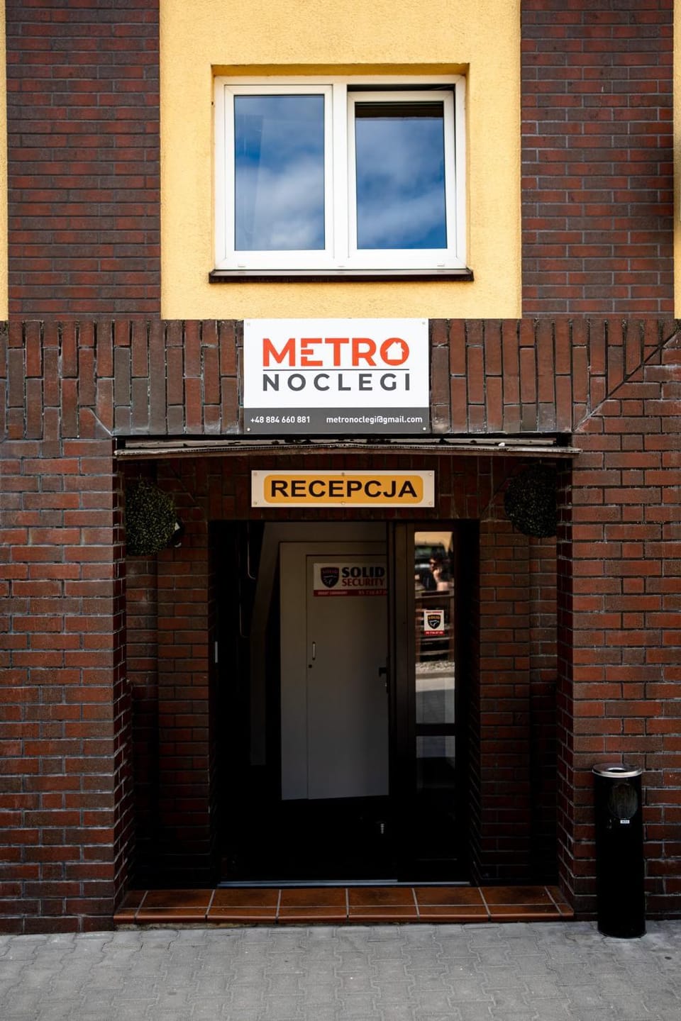Metro Noclegi Prywatne Łazienki, Parking Bed and Breakfast in West Pomeranian Voivodeship, Poland