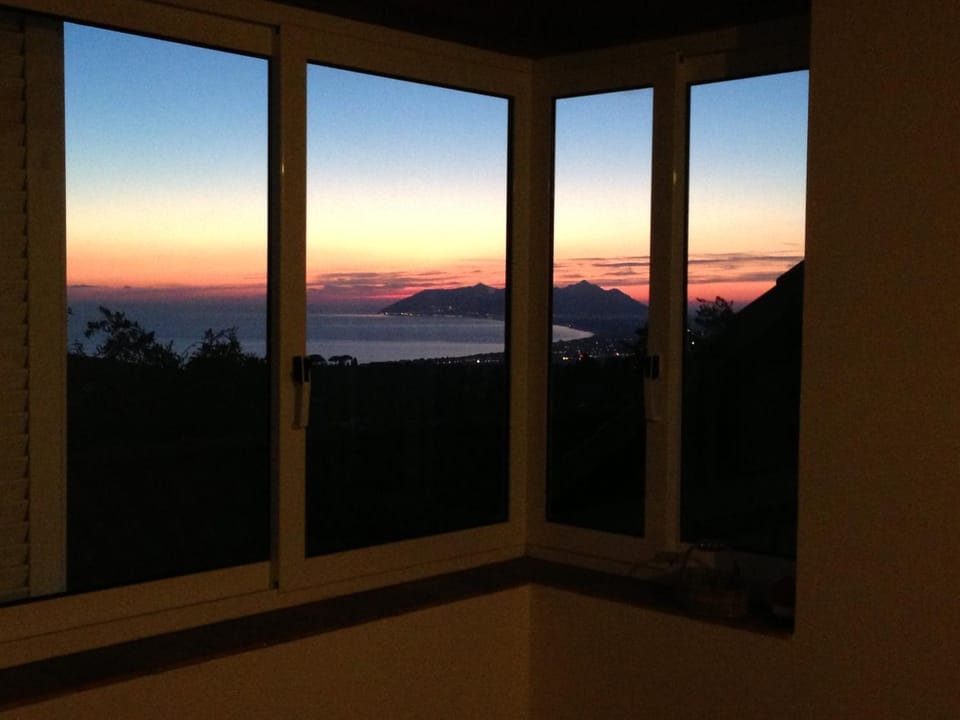 Bedroom, Sea view, Sunset