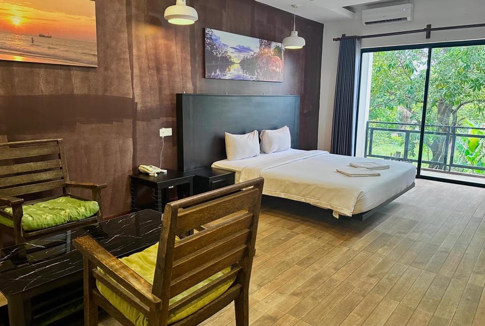 Bed, Photo of the whole room