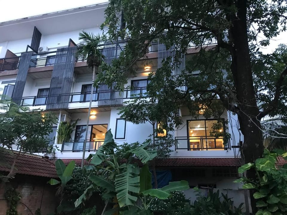 Property building, On site