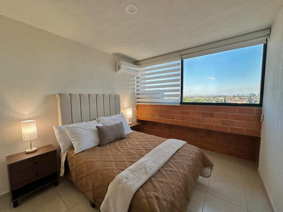 Depa AC, Est Privado, cerca de Arena Gdl, Zoo y Estadio Apartment in Guadalajara