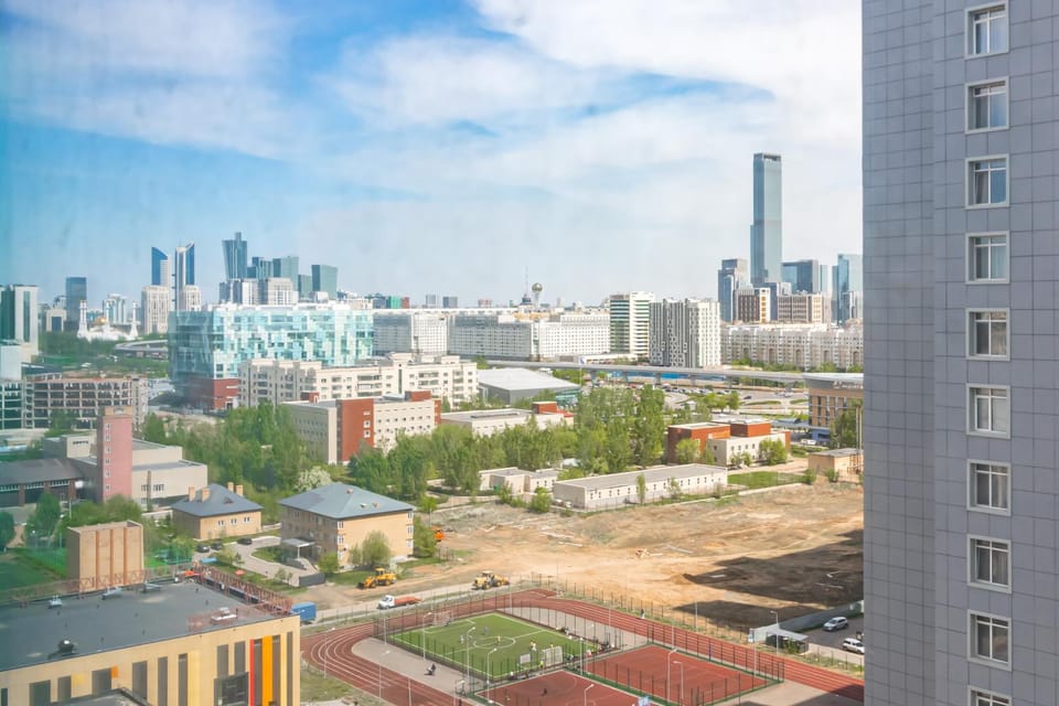 Property building, Day, Neighbourhood, Bird's eye view, City view, Street view, Location