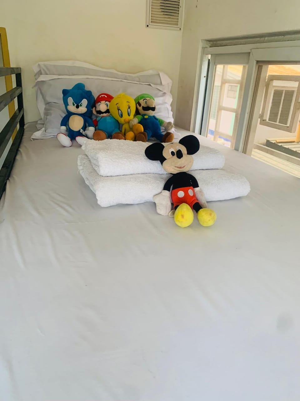 GuesthousePv2NaicCavite Bed and Breakfast in Calabarzon