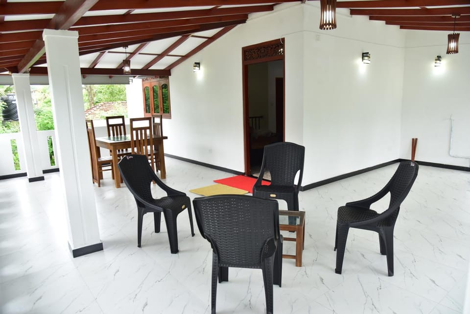 Balcony/Terrace, Dining area