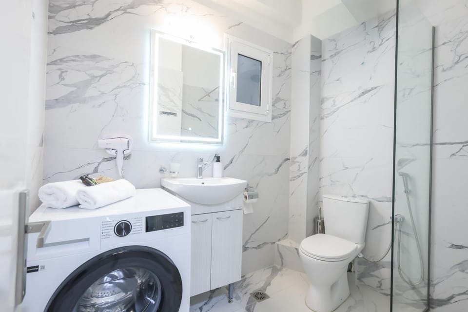 Shower, Bathroom, washing machine