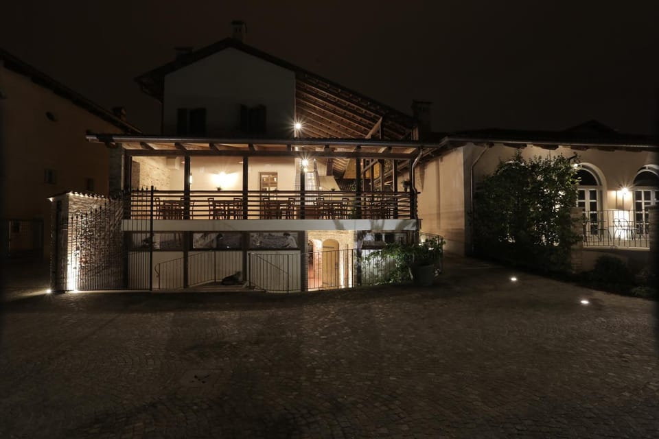 Property building, Night