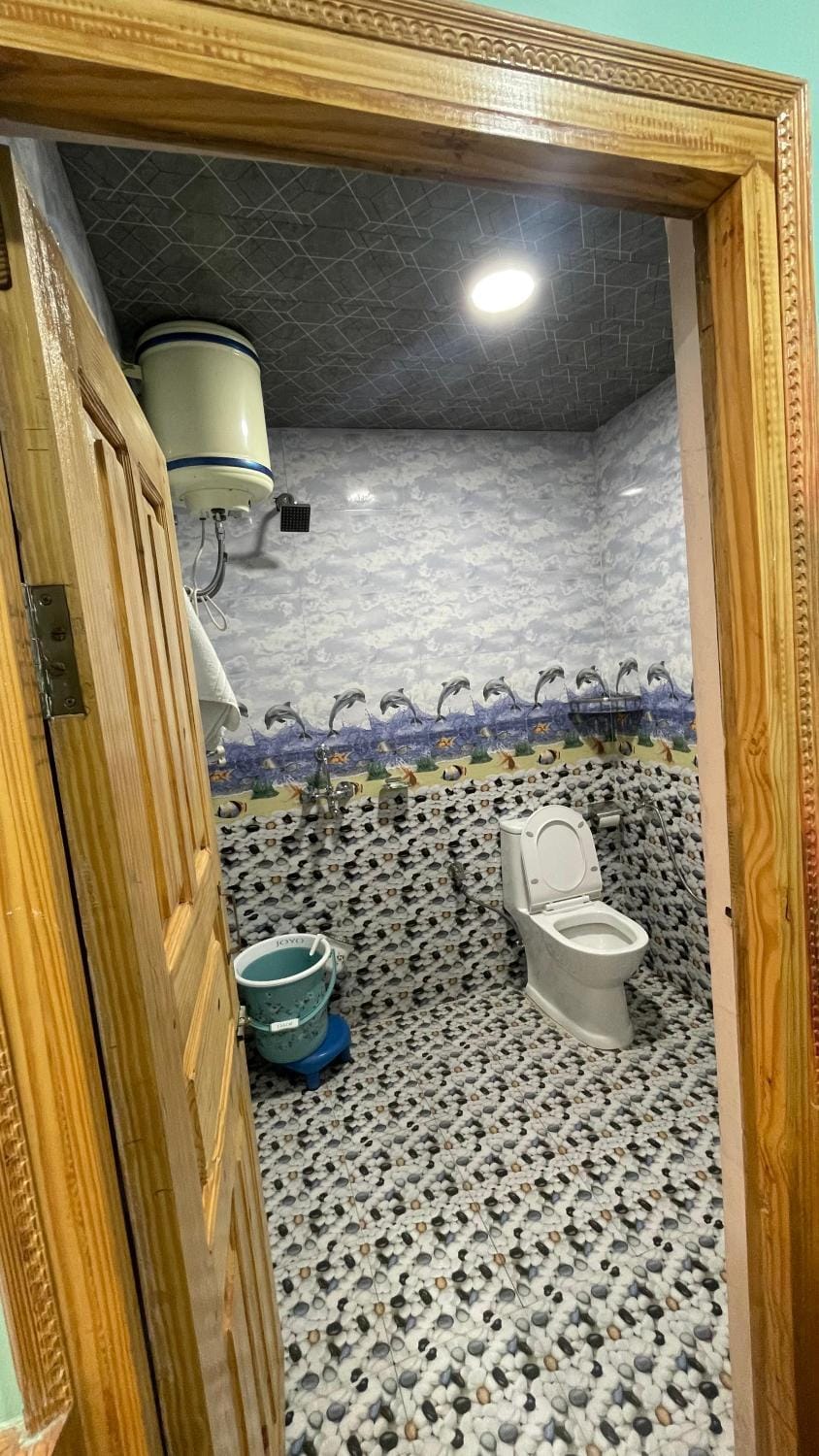 Toilet, Bathroom