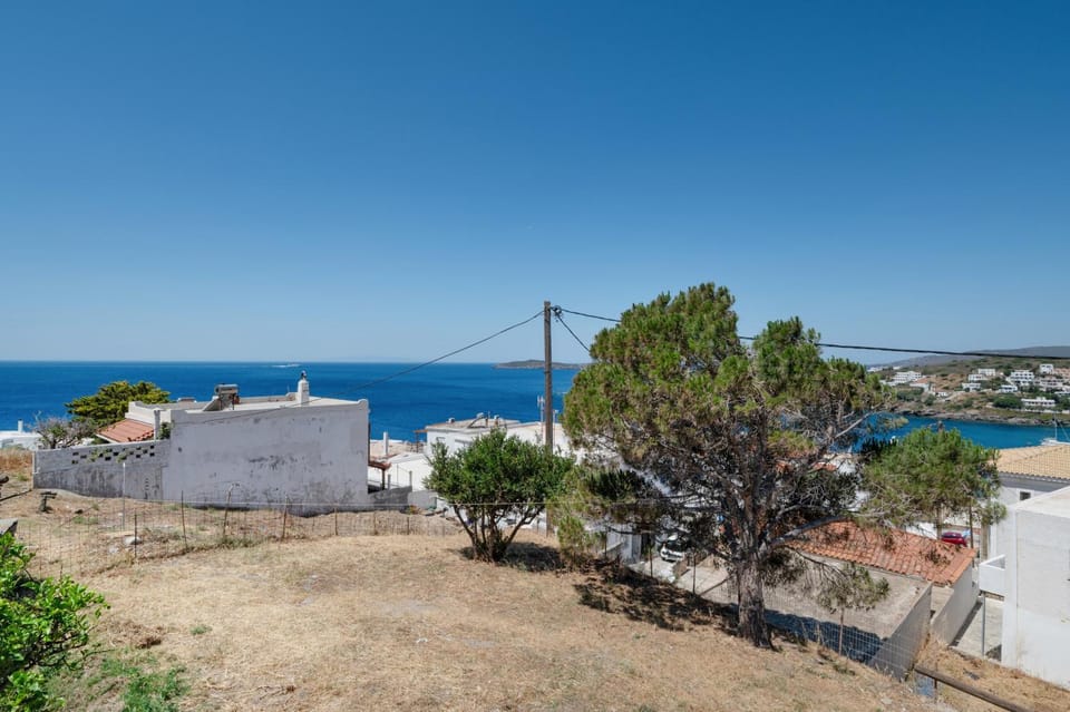 Politis Apartments Batsi Bed and Breakfast in Decentralized Administration of the Aegean