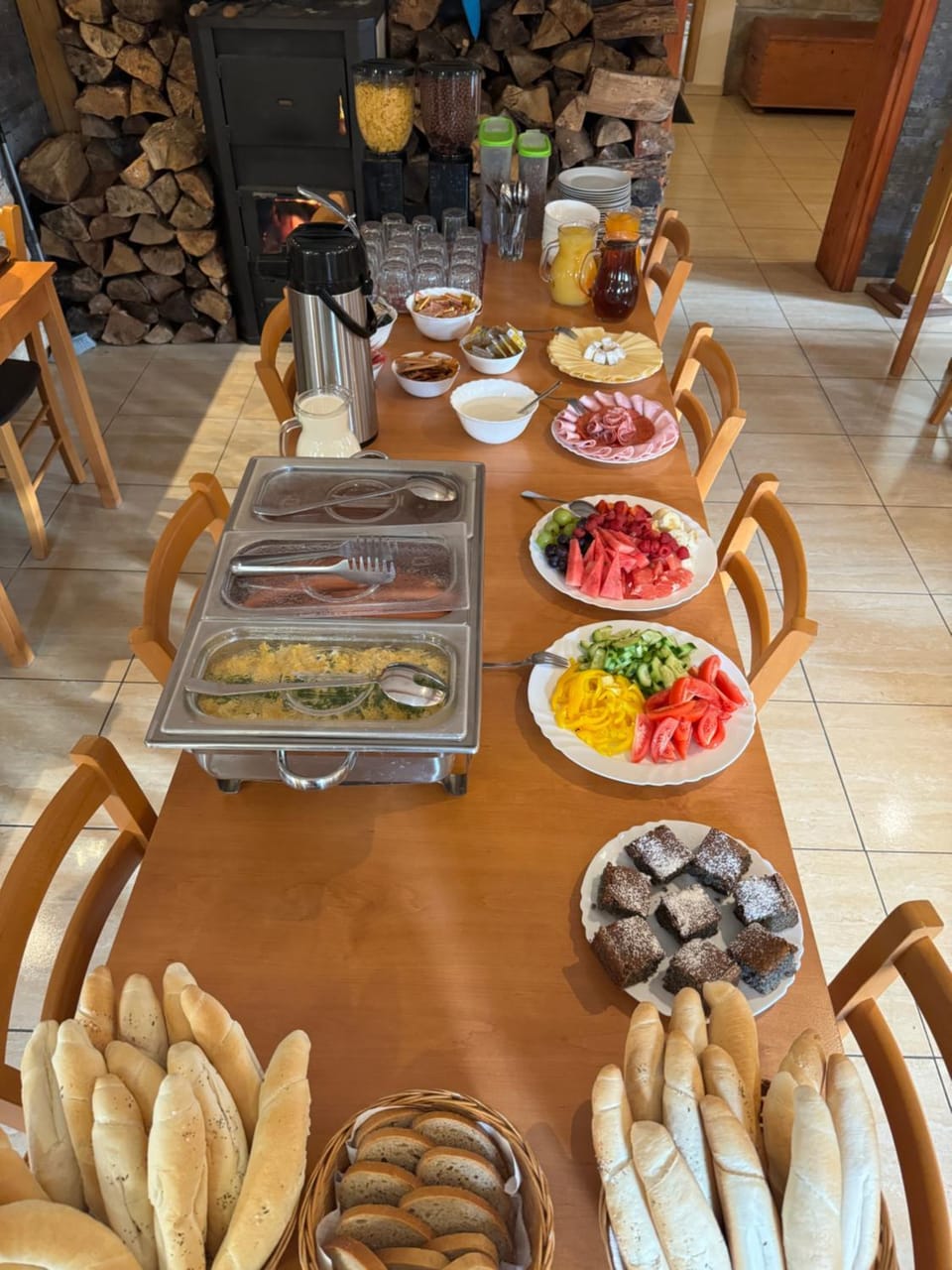 Breakfast, Continental breakfast, Buffet breakfast