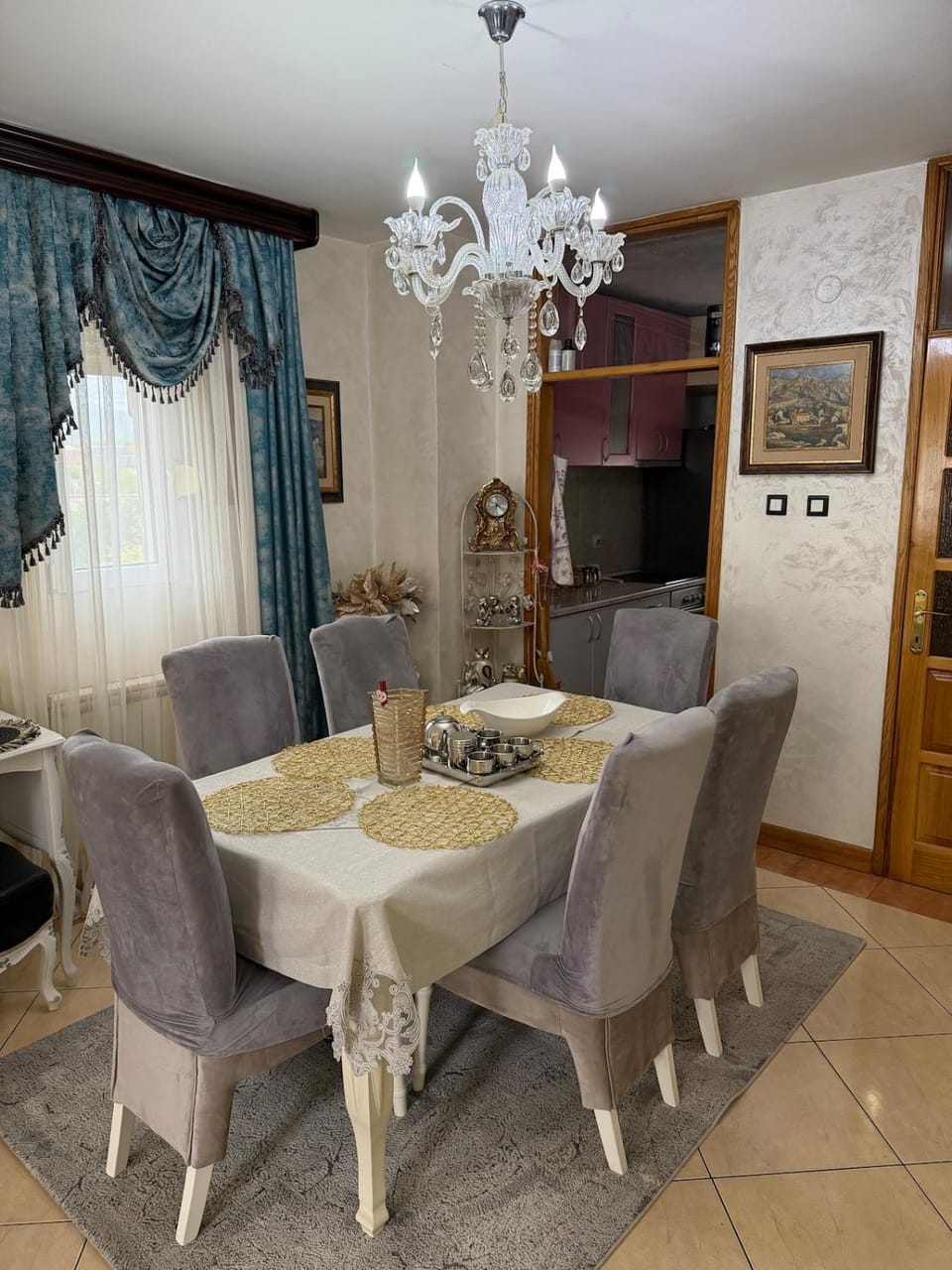 LuxHouseNiksic Villa in Montenegro