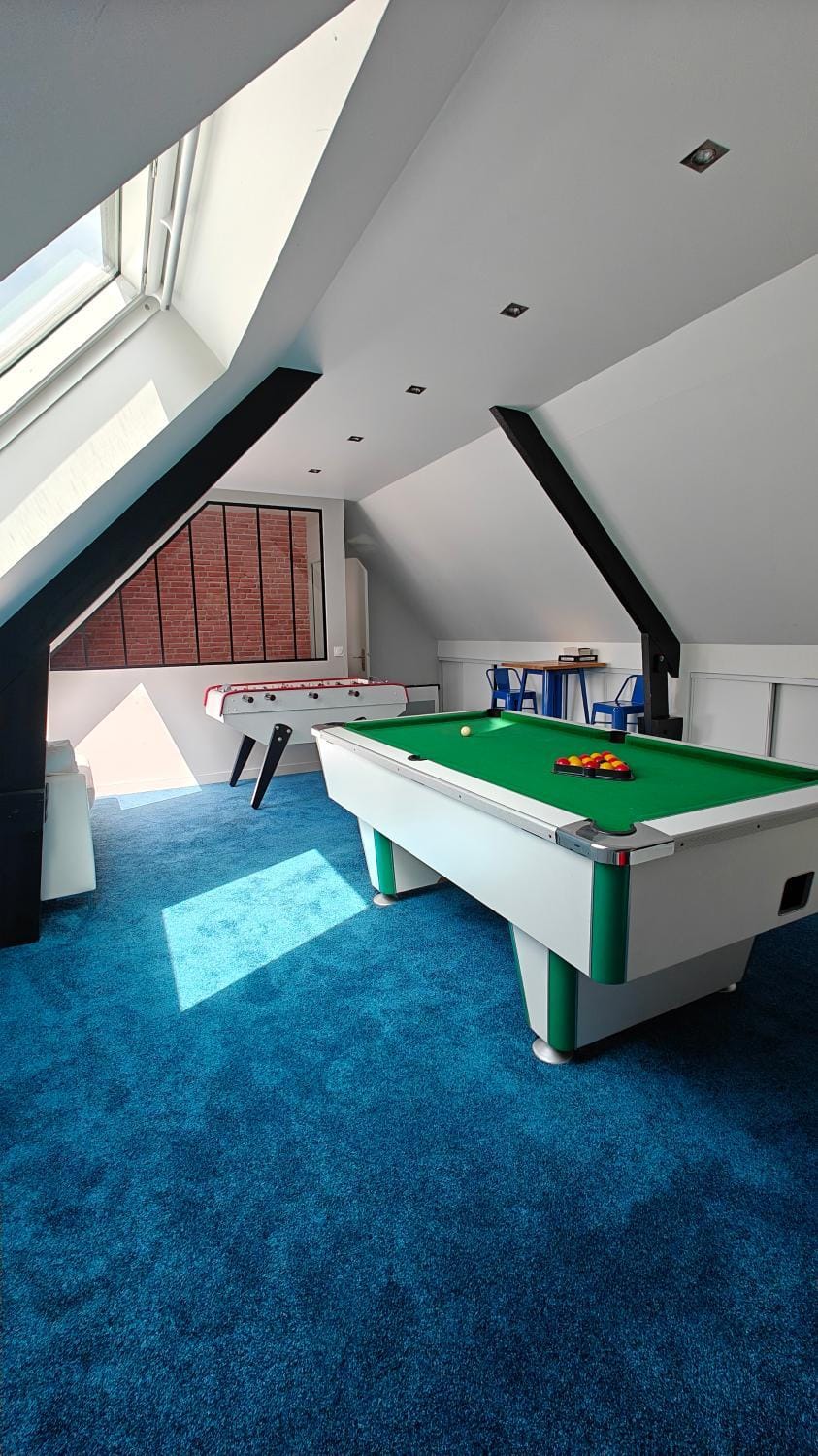 Billiard
