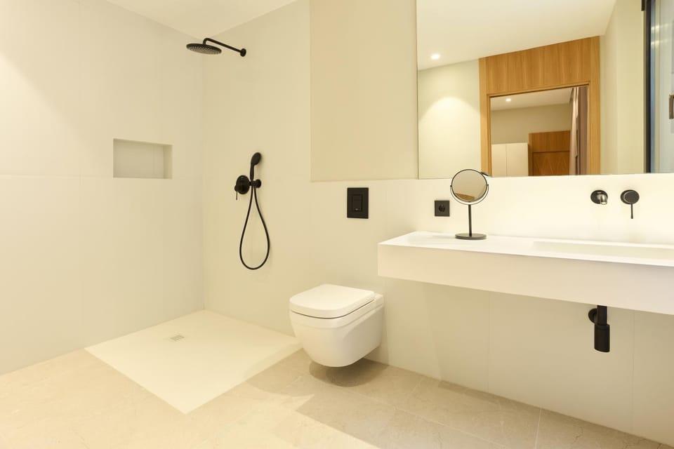 Bathroom, Public Bath