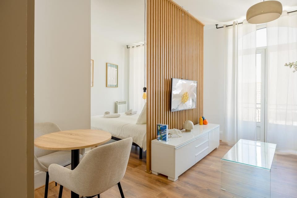 Downtown by Max, Refuge in city center Apartment in Mulhouse