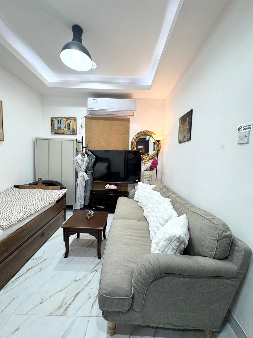 Velmora Villas room 16 Apartment in Abu Dhabi