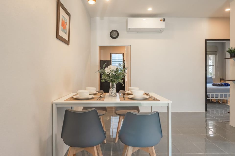 Natural Breeze House 32, Bangtao Beach House in Choeng Thale