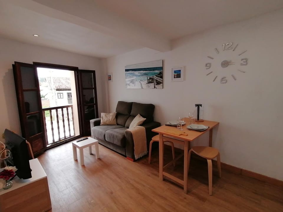 Balcony/Terrace, Dining area