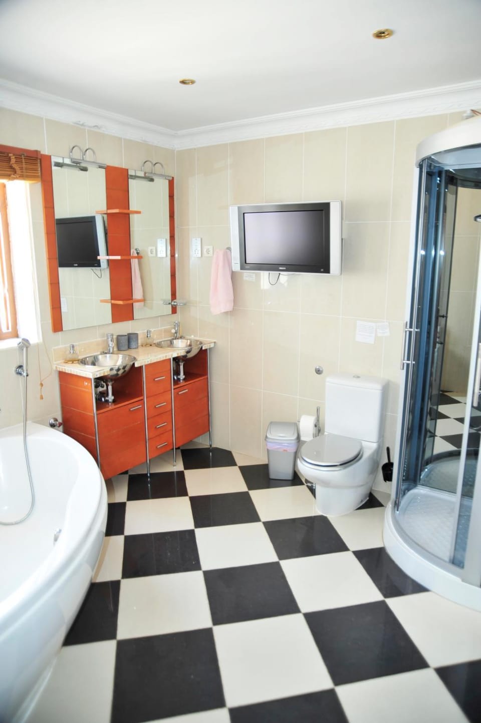 Shower, Bathroom, Bath, towels