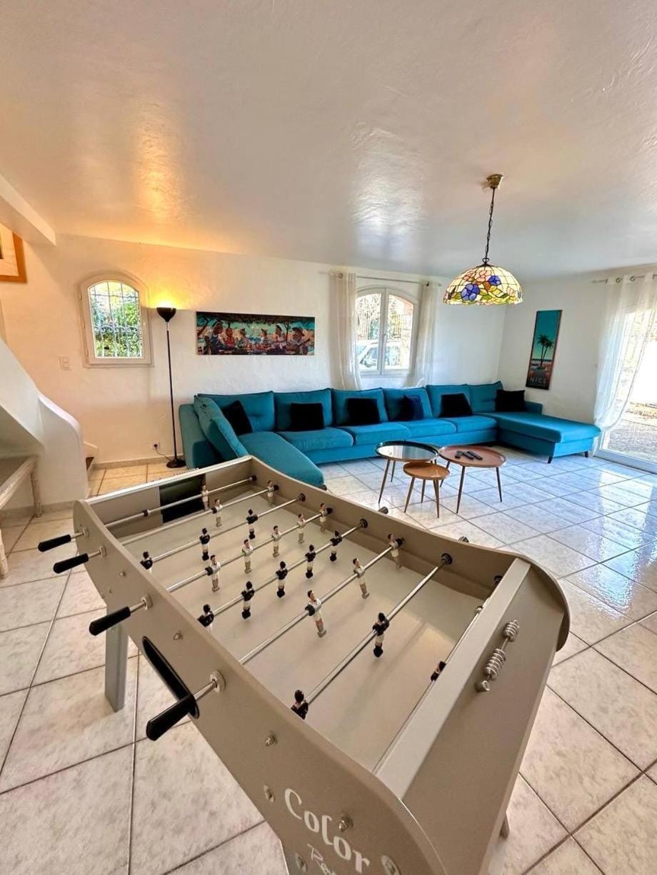 Villa provençale, piscine, jacuzzi & parking Villa in Roquebrune-sur-Argens