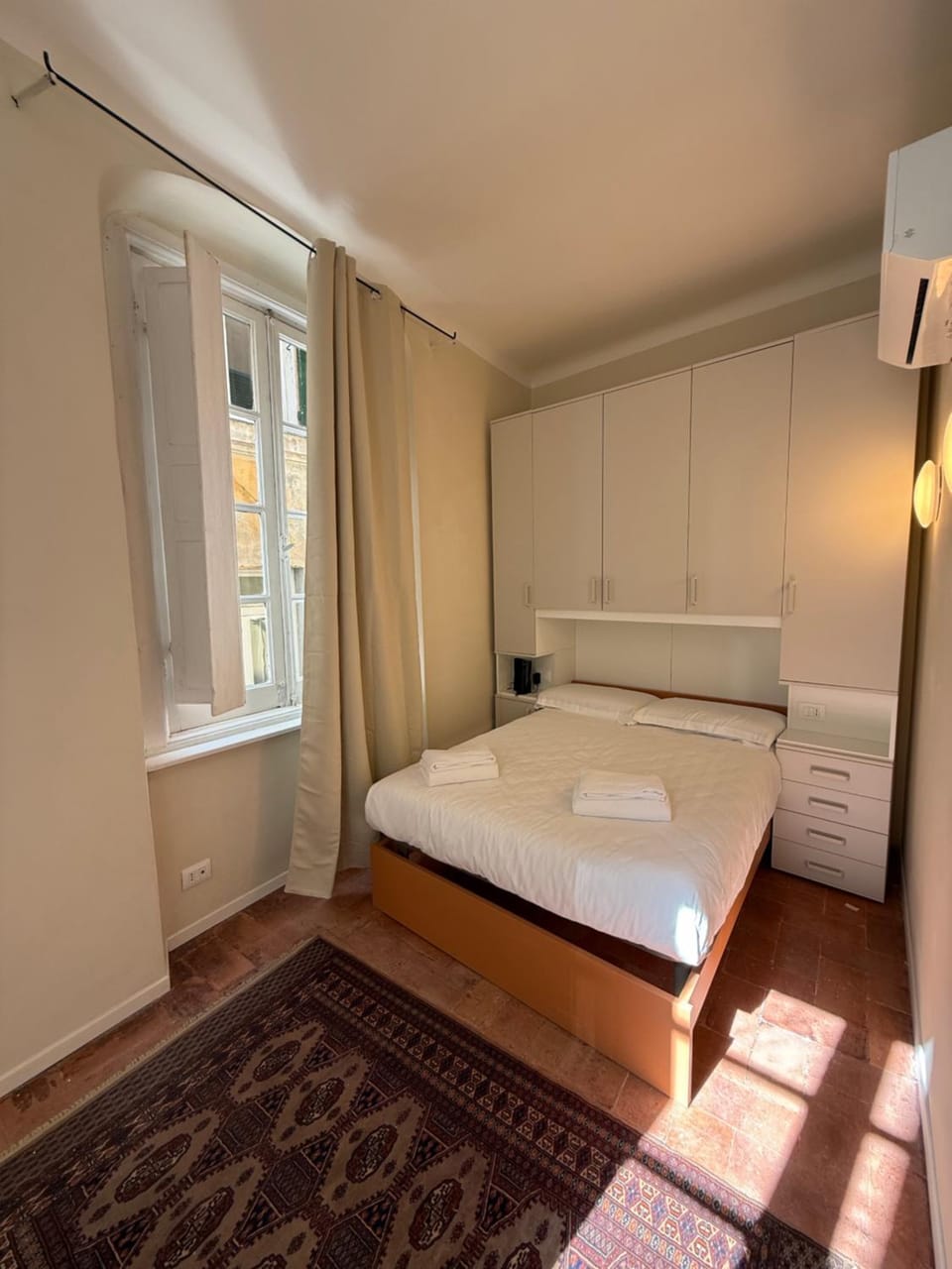 Elisa house 2 Apartment in Genoa