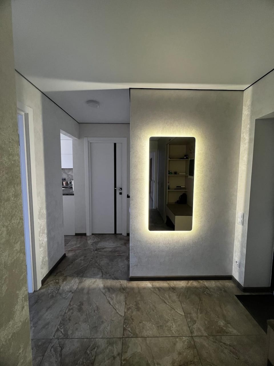 Сучасні апартаменти в Сімейному Комфорті Apartment in Ukraine
