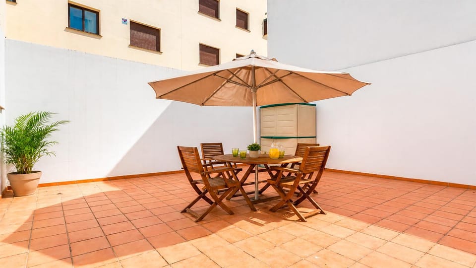 Patio, Balcony/Terrace