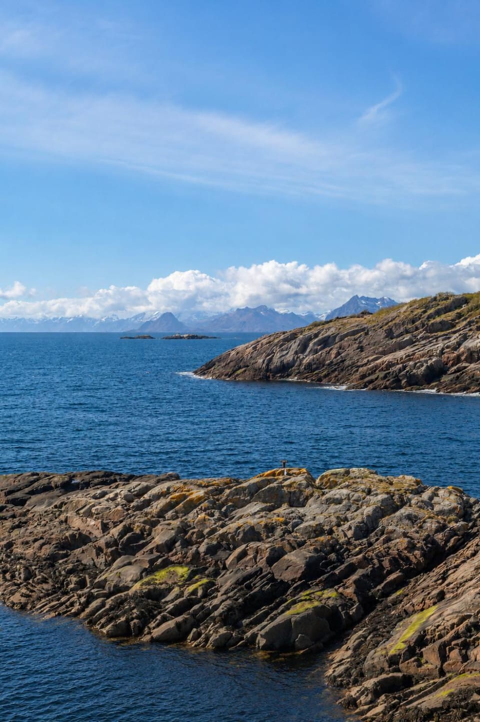 Natural landscape, Mountain view, Sea view