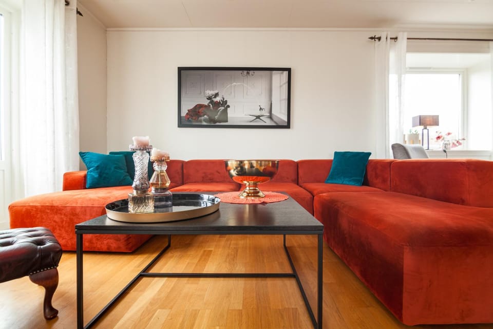 Living room, Seating area