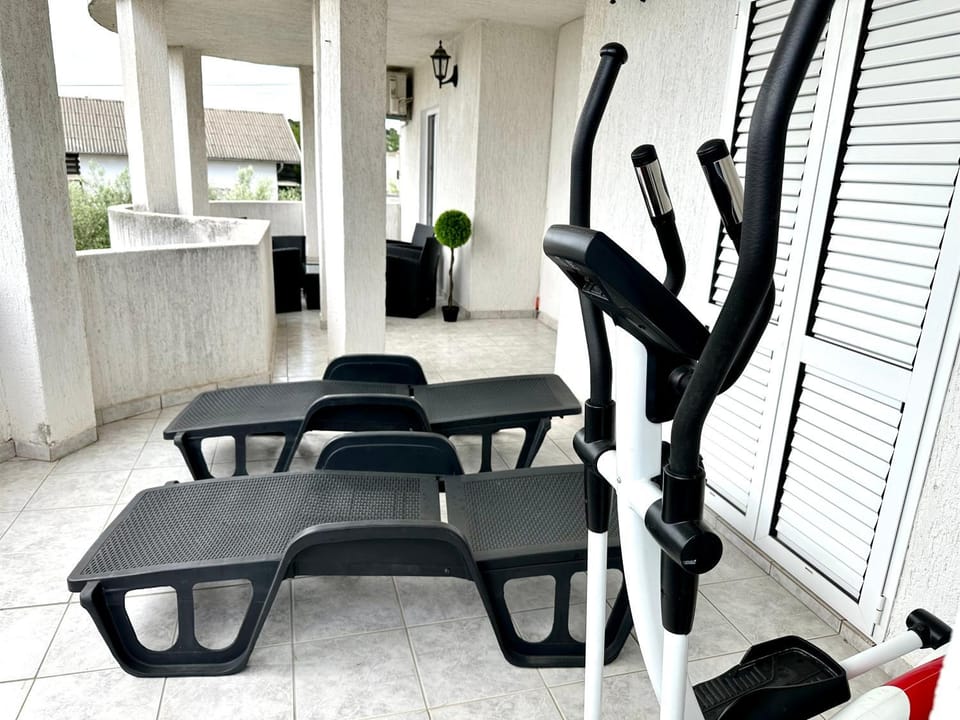 Balcony/Terrace, Sports
