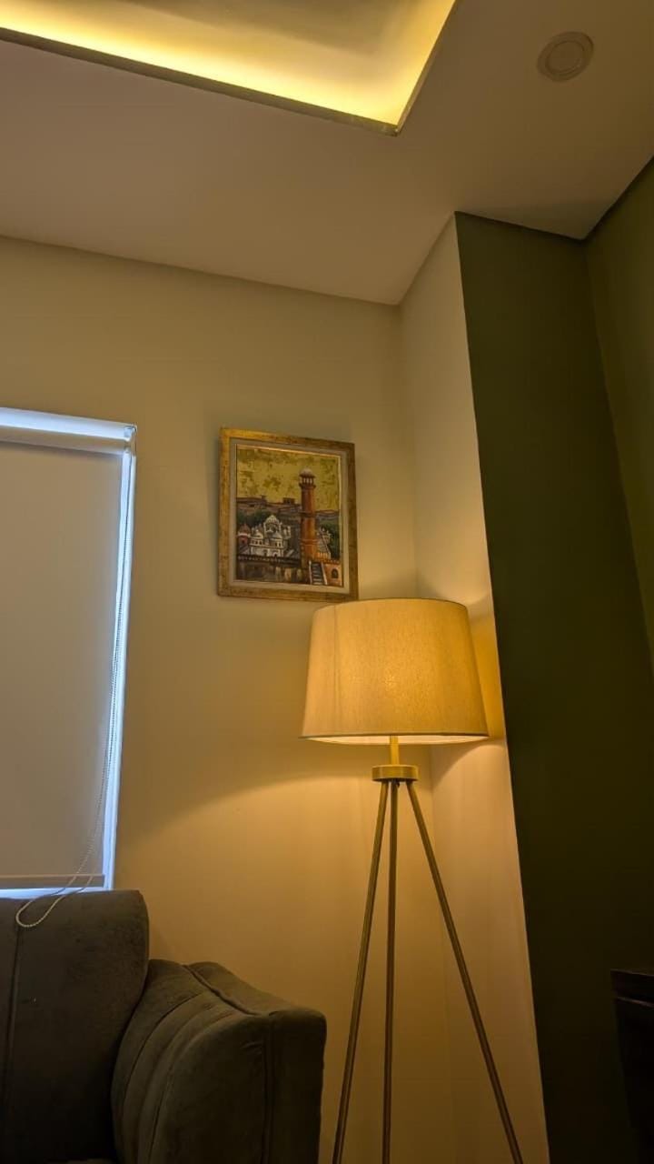 Skyline Opal Suites Zameen Opal Apartment in Lahore