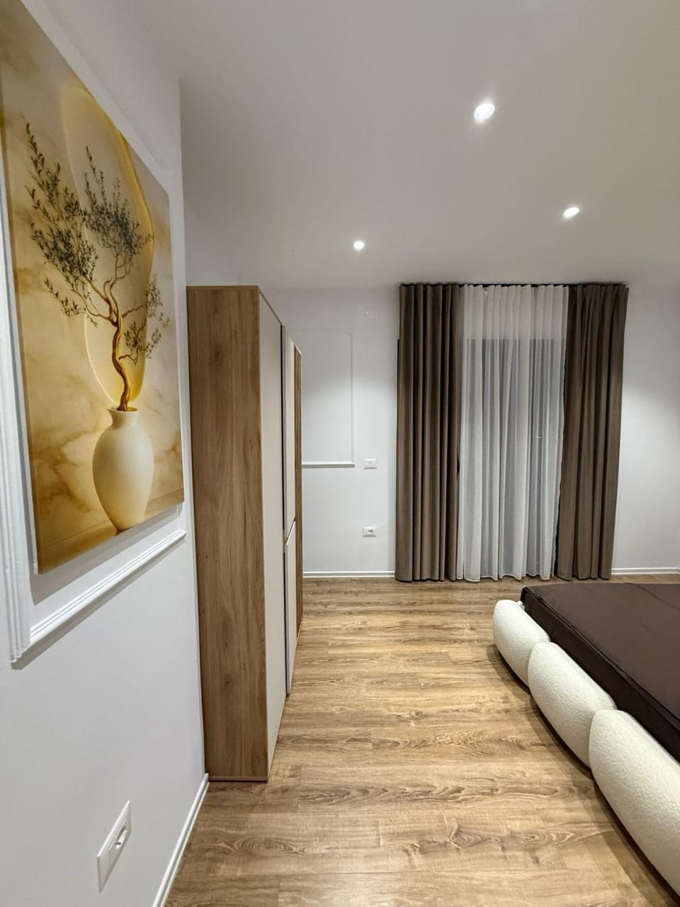 Bed, Photo of the whole room, Bedroom, wardrobe