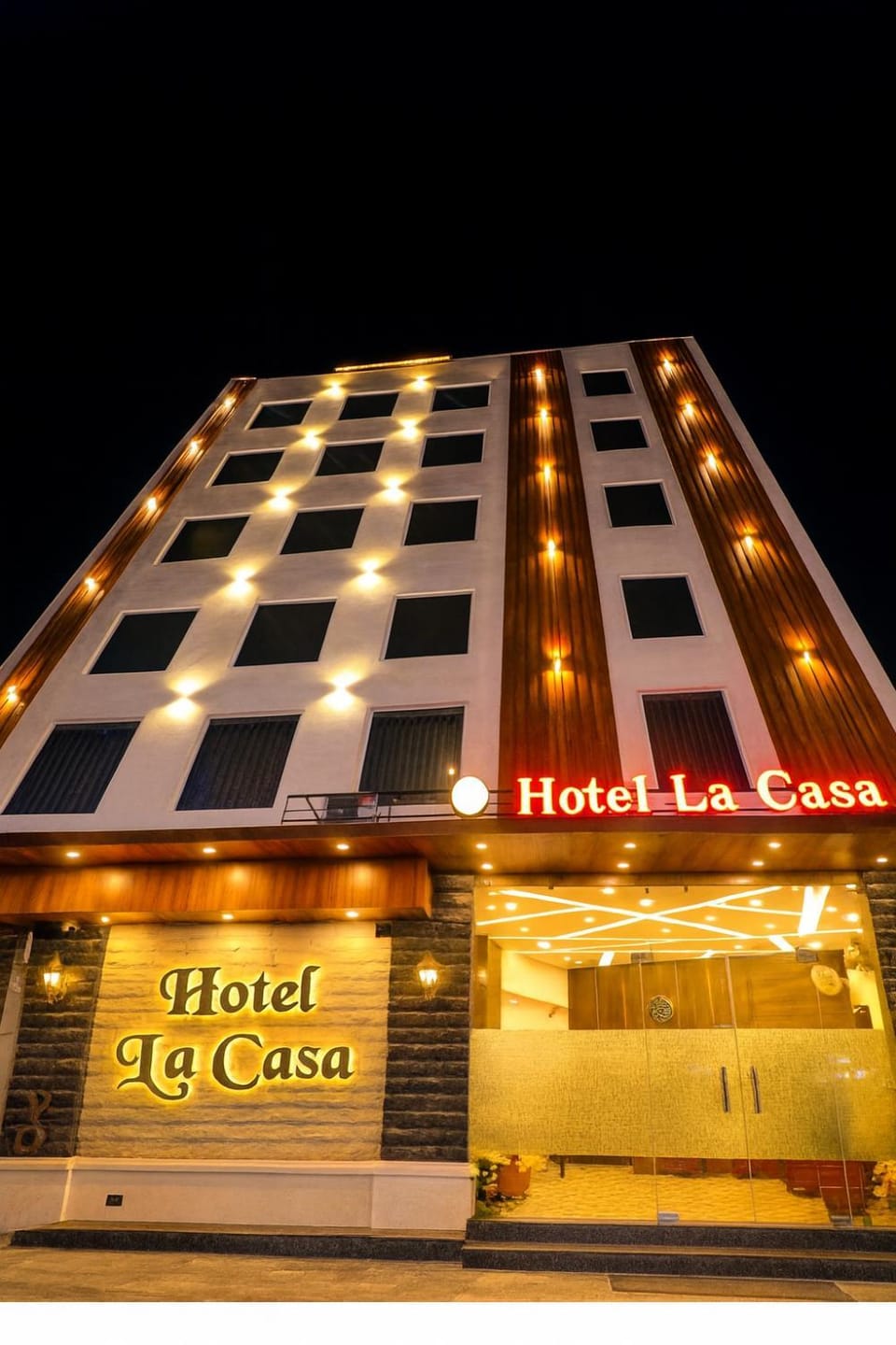 Hotel La Casa, Amritsar #swimming pool #prime location #luxury rooms #best selling hotel near golden temple Hotel in Punjab, India