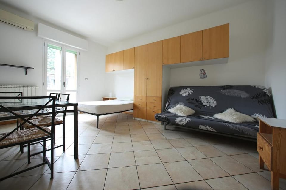 GetTheKey Toscana Apartment in Bologna