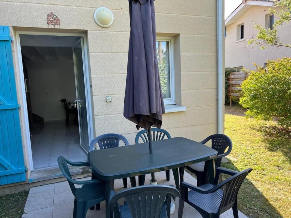 Patio, furniture