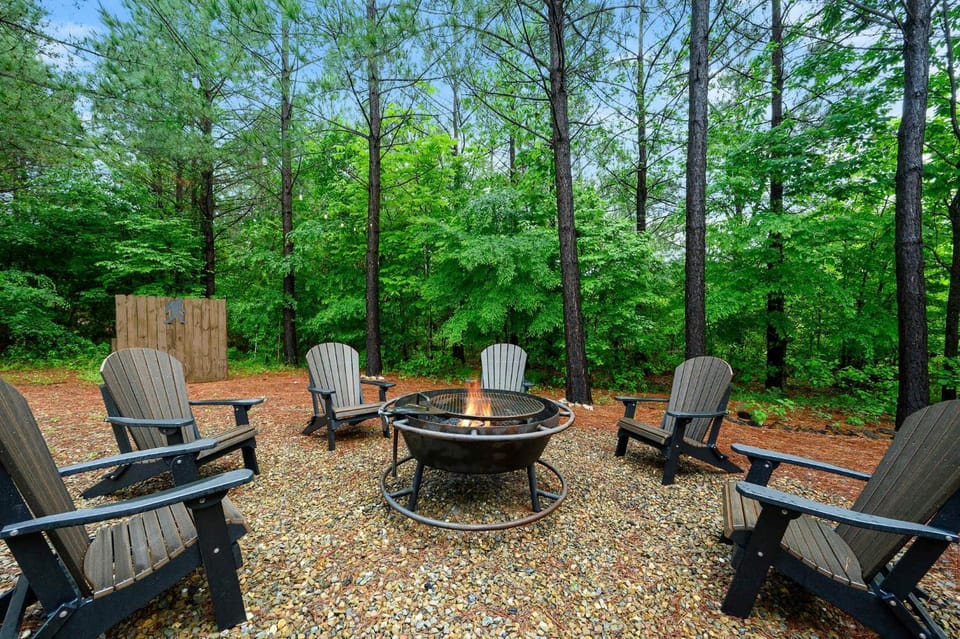 Happy Heart Hideaway amazing outdoor space House in Oklahoma
