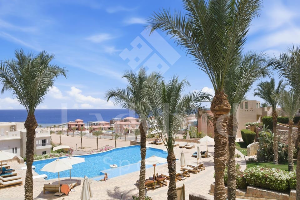 Balcony/Terrace, Pool view, Sea view