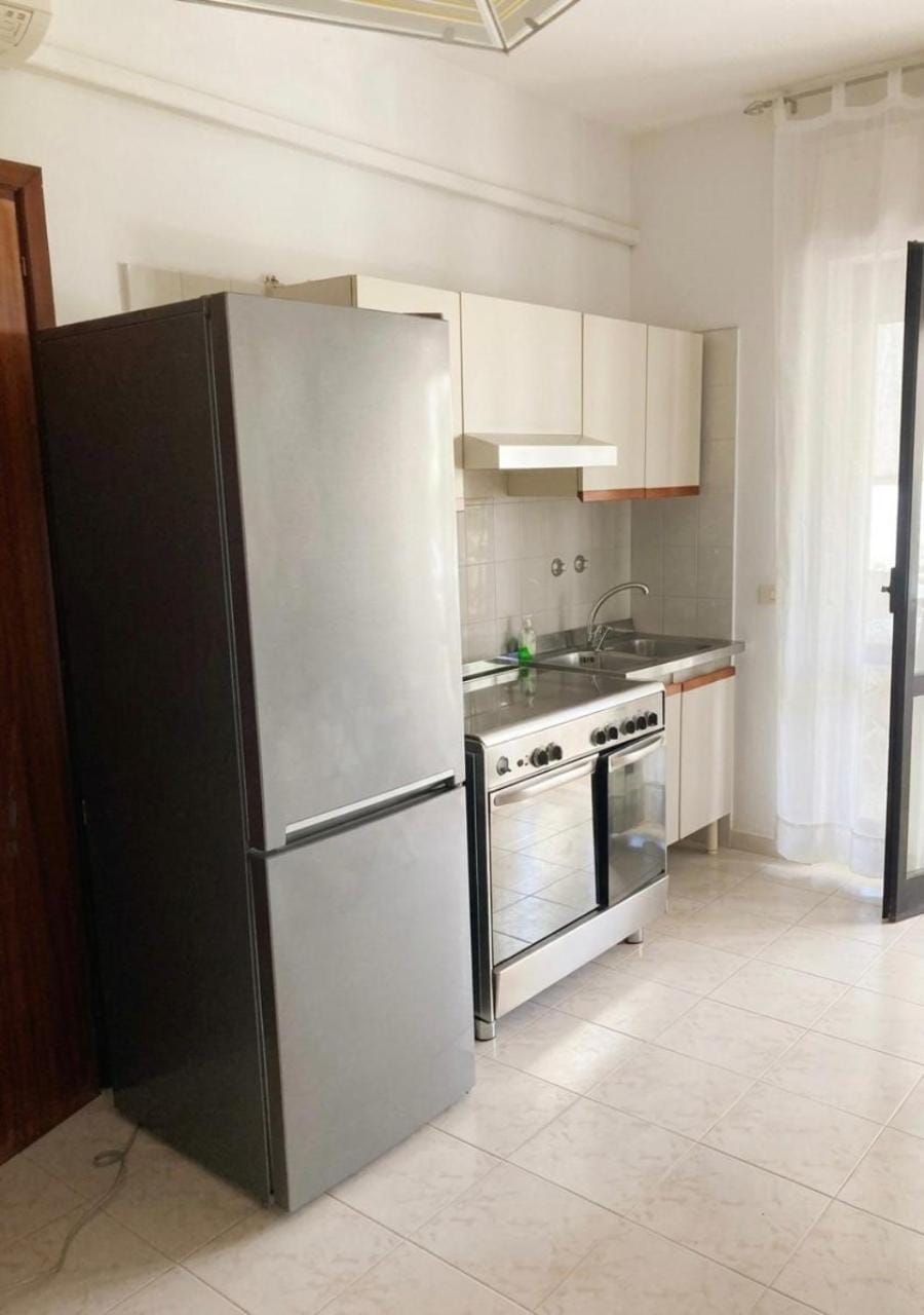 Kitchen or kitchenette, kitchen