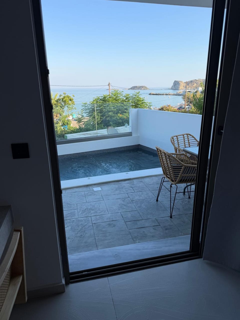Salt and stone suites Apartment in Decentralized Administration of the Aegean