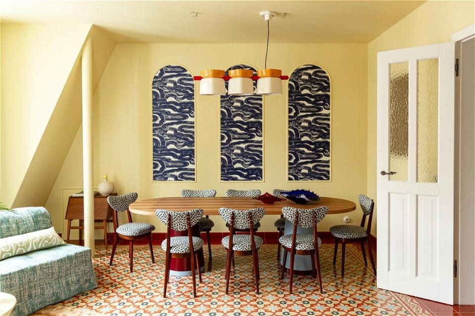 Living room, Seating area, Dining area, wardrobe