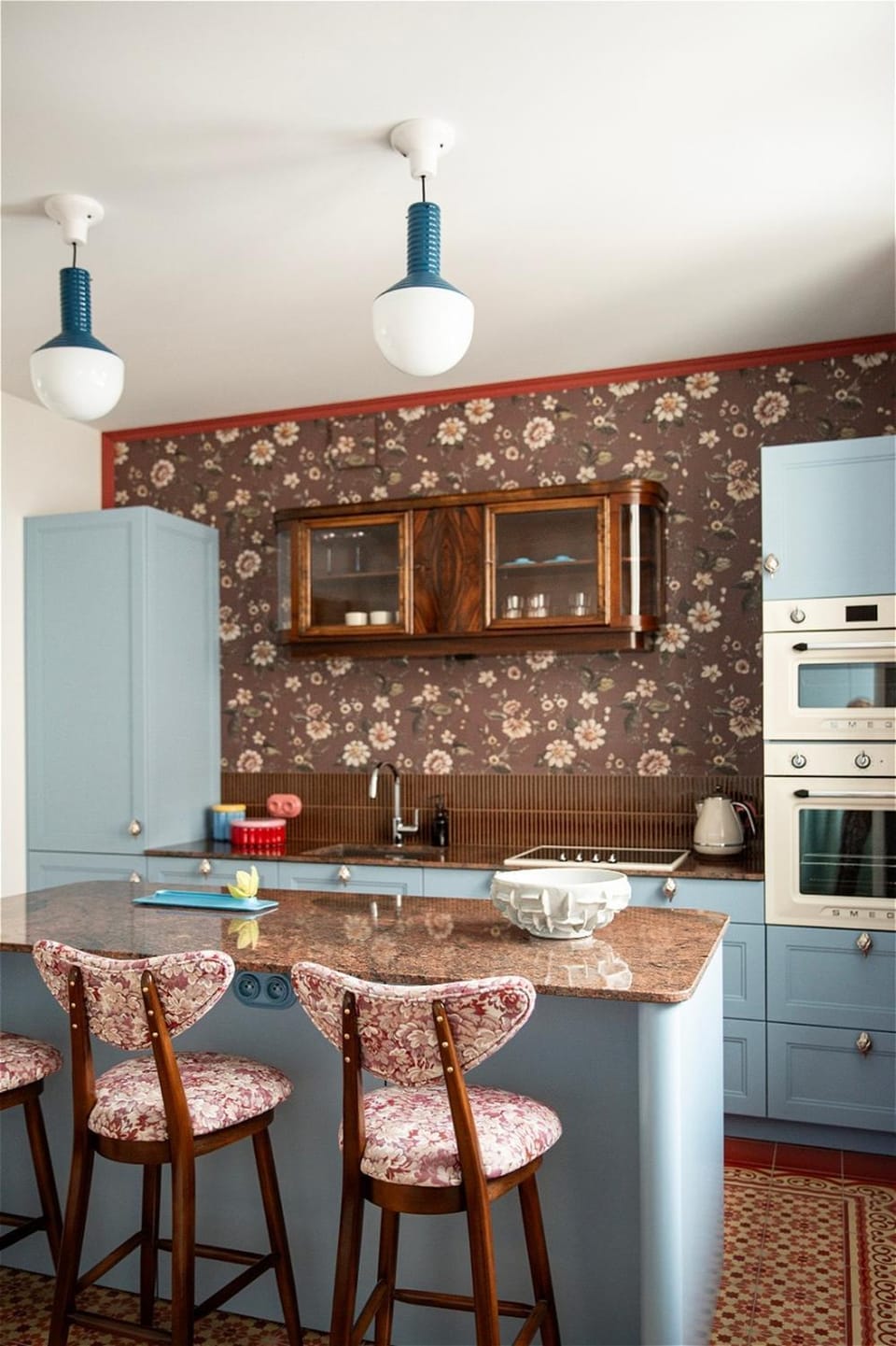 Kitchen or kitchenette, Dining area, dishwasher, stove