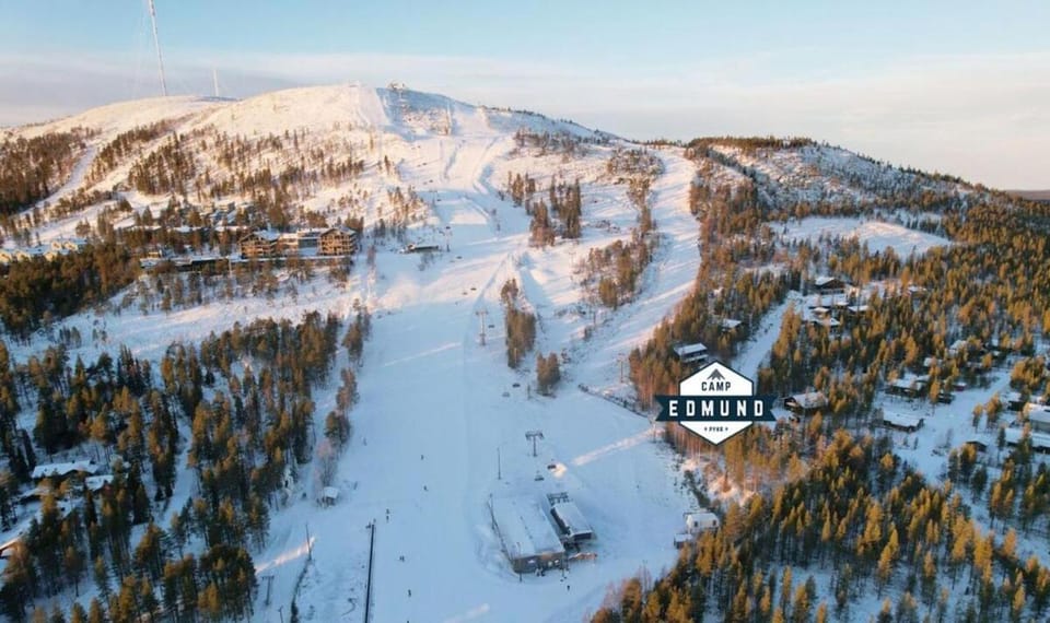 Camp Edmund Peak A4 by Hilla Villas Apartment in Rovaniemi